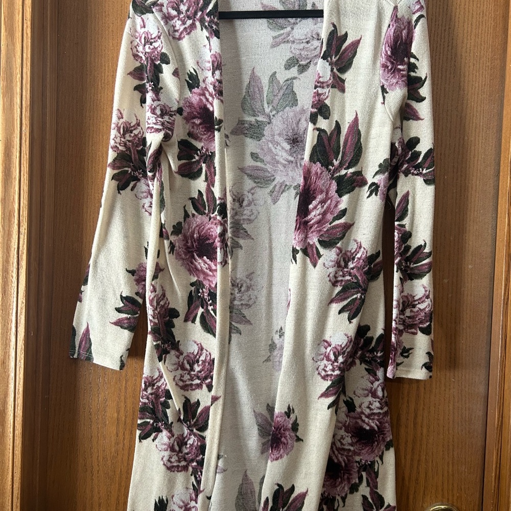 Charlotte Russe Floral Knit Cardigan